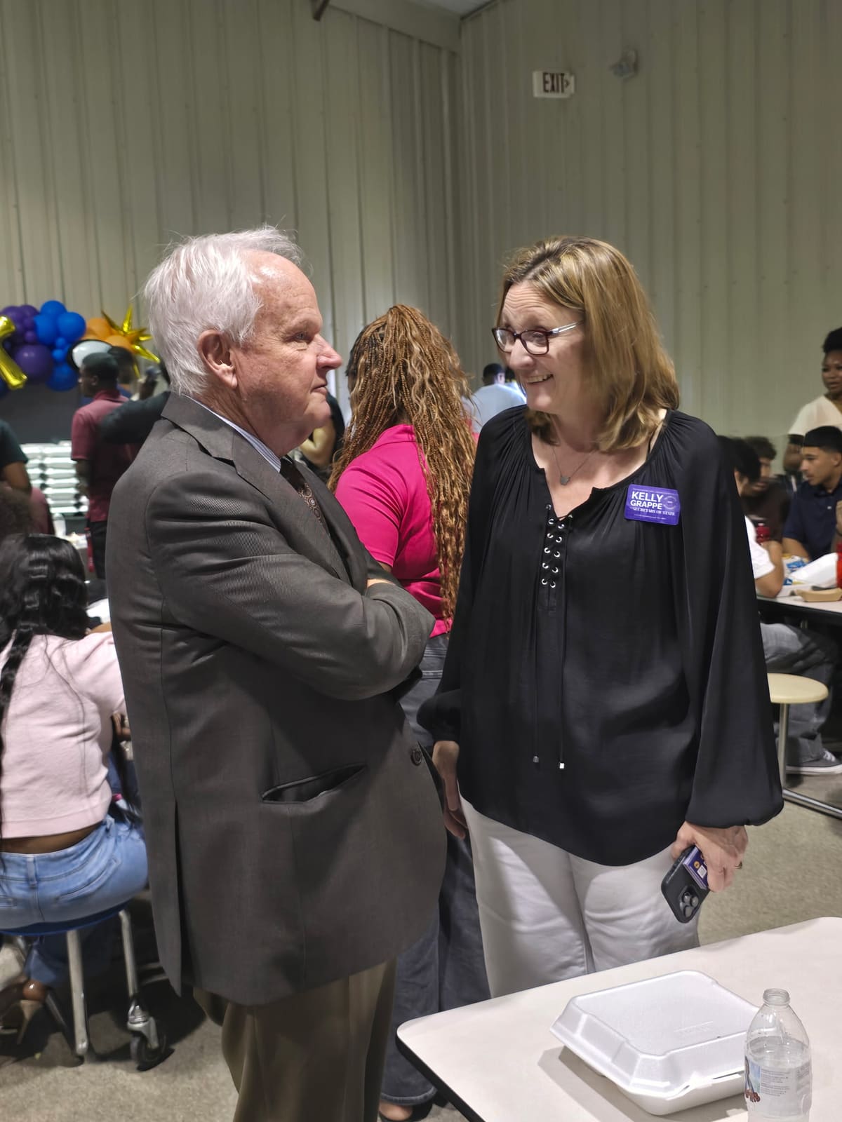 Kelly Grappe in Faulkner County, Arkansas — campaign photo Kelly Grappe, candidate for Arkansas Secretary of State, campaigning in Faulkner County, Arkansas