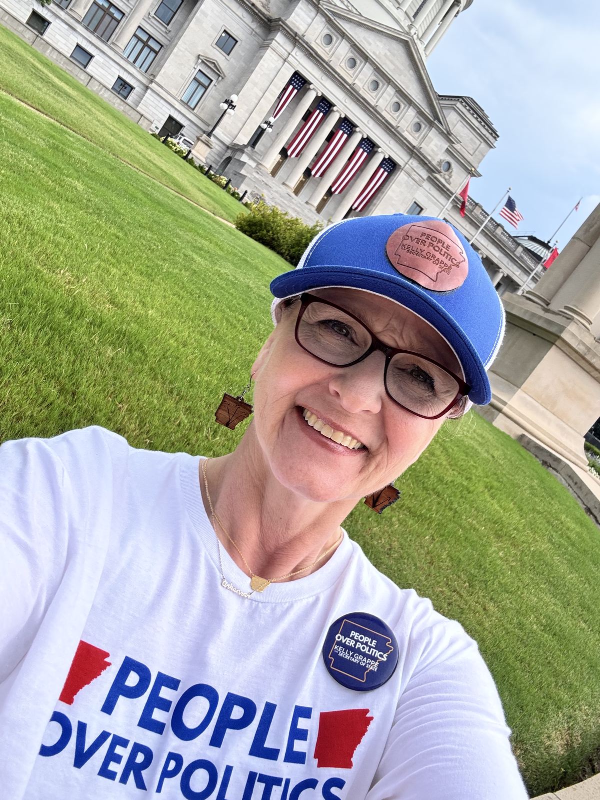 Kelly Grappe in Pulaski County, Arkansas — campaign photo Kelly Grappe, candidate for Arkansas Secretary of State, campaigning in Pulaski County, Arkansas