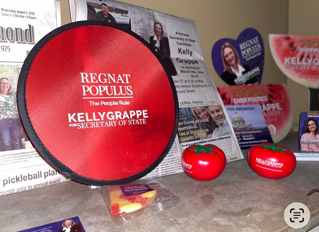 Kelly Grappe in Pulaski County, Arkansas — campaign photo Kelly Grappe, candidate for Arkansas Secretary of State, campaigning in Pulaski County, Arkansas